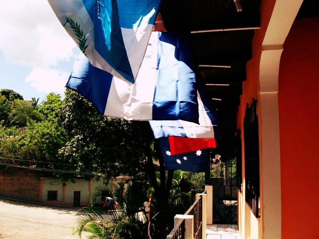 Hotel & Hostal Yaxkin Copán المظهر الخارجي الصورة