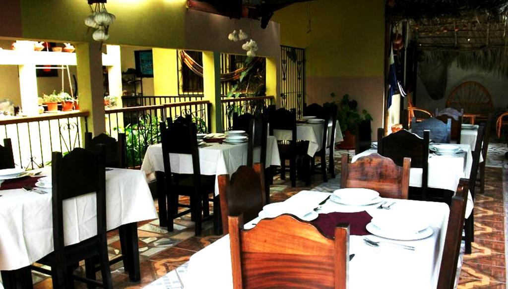 Hotel & Hostal Yaxkin Copán المظهر الخارجي الصورة