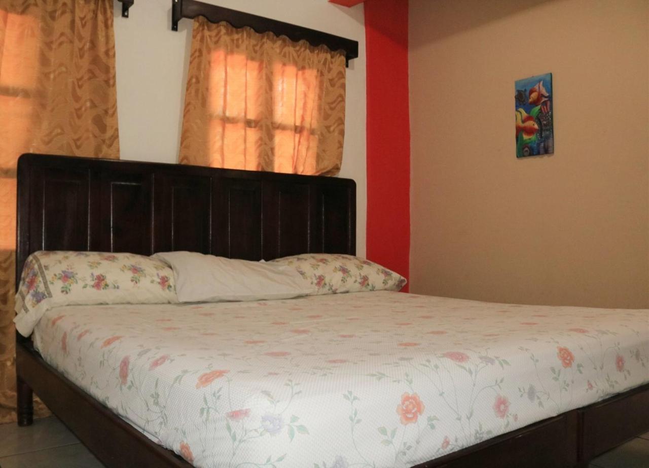 Hotel & Hostal Yaxkin Copán المظهر الخارجي الصورة